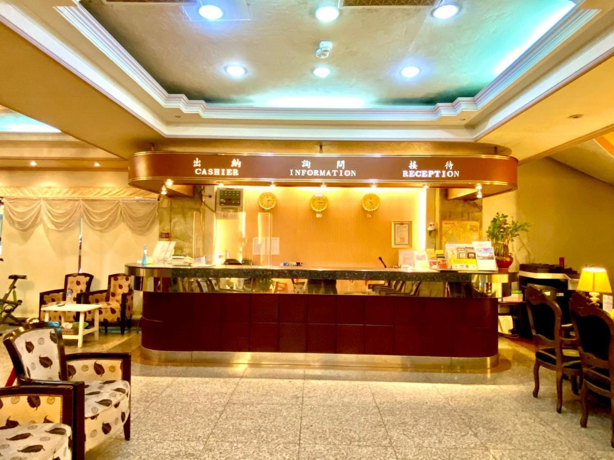 Chung Shan Business Hotel Таоюань Экстерьер фото