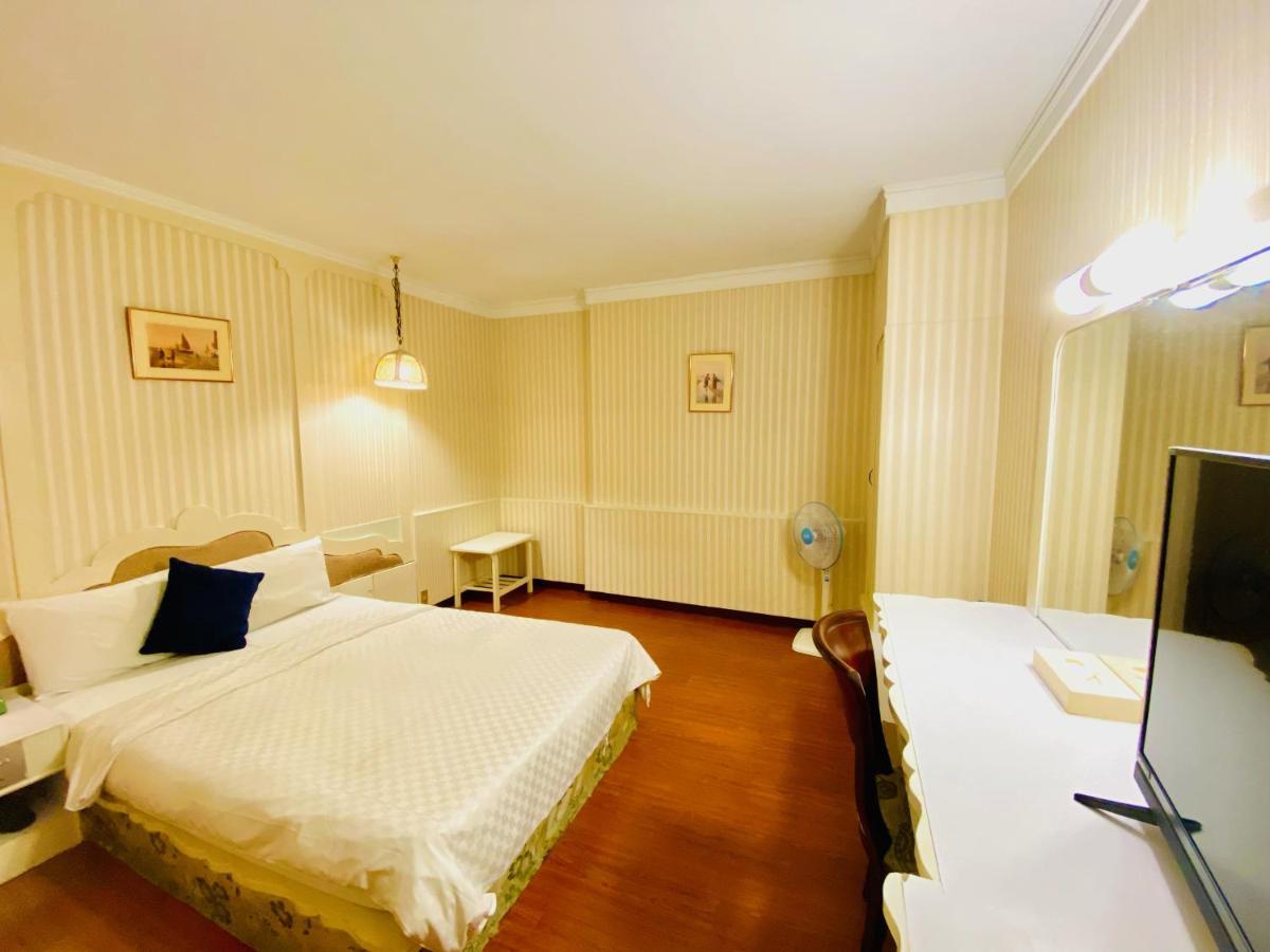 Chung Shan Business Hotel Таоюань Экстерьер фото