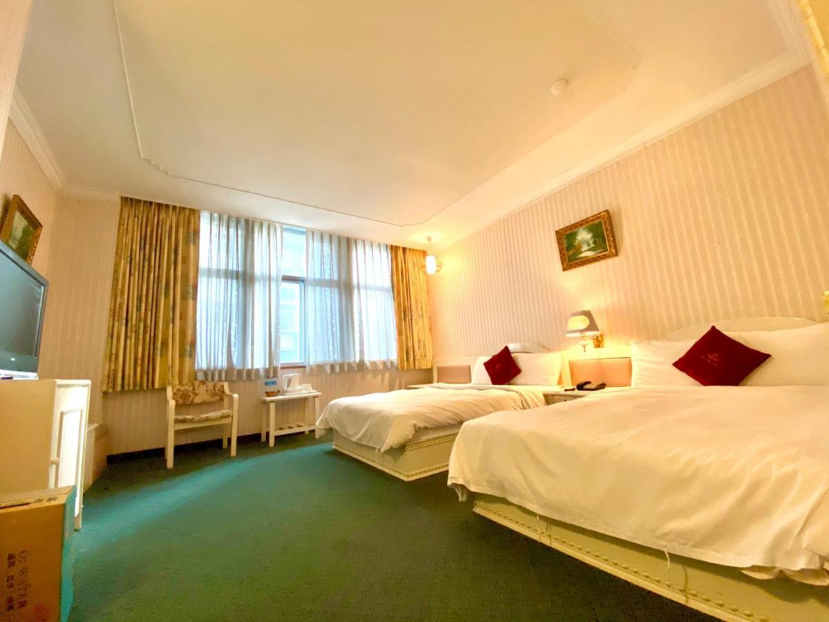 Chung Shan Business Hotel Таоюань Экстерьер фото