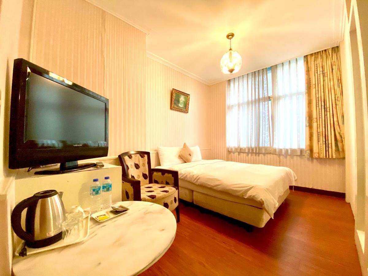 Chung Shan Business Hotel Таоюань Экстерьер фото