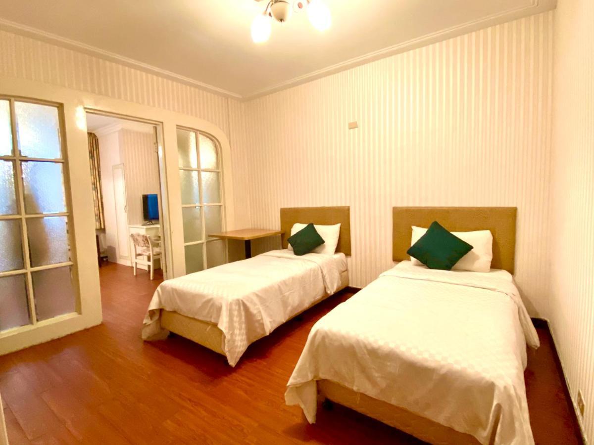 Chung Shan Business Hotel Таоюань Экстерьер фото