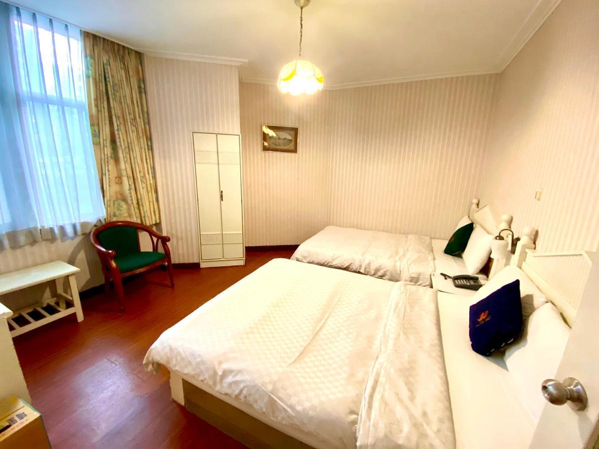 Chung Shan Business Hotel Таоюань Экстерьер фото