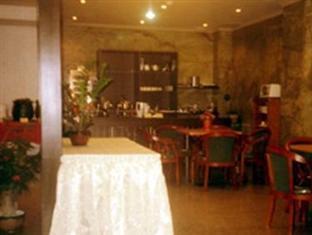 Chung Shan Business Hotel Таоюань Экстерьер фото